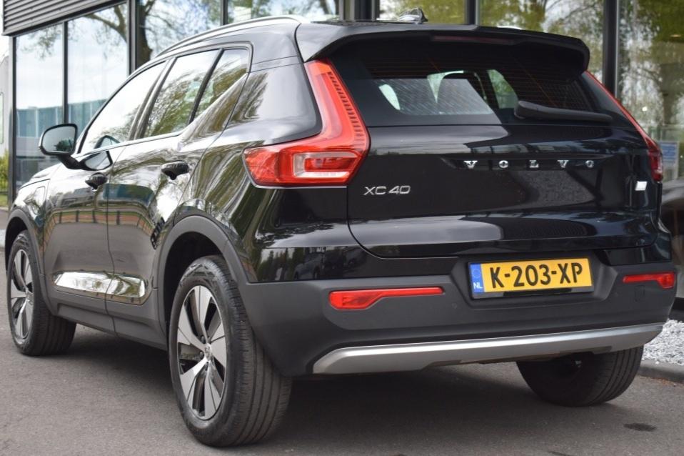 Volvo XC40 T4 211pk [Plug-in] Inscription Expression | Park, Auto's, Volvo, 12 maanden, Lichtsensor, Euro 6, Zwart
