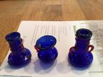 3 x blauwe glazen vaasjes, Ophalen of Verzenden