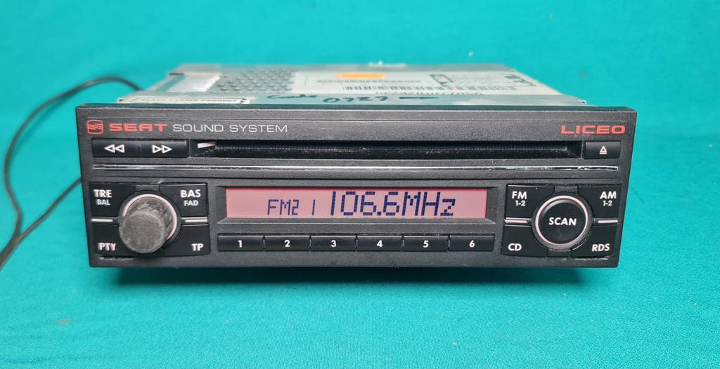 Seat sound system Liceo cd receiver, Auto diversen, Autoradio's, Ophalen of Verzenden, Zo goed als nieuw