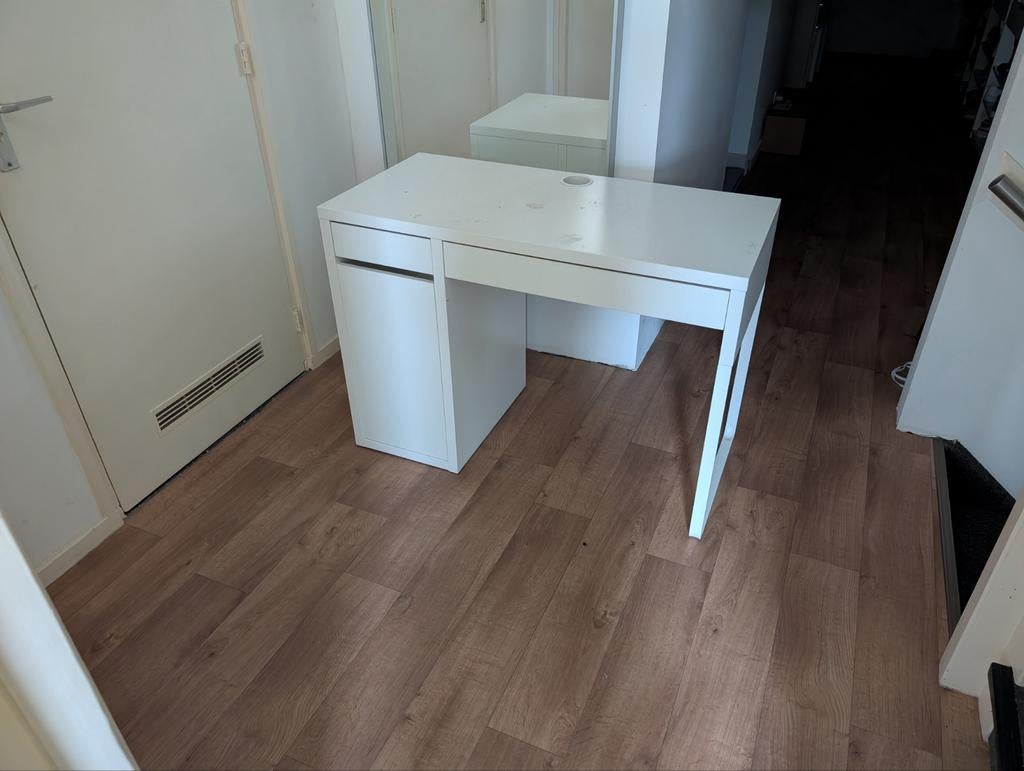 Bureau met bureaustoel, 50x105 cm, 2 lades en deur, Huis en Inrichting, Bureaus, Gebruikt, Spaanplaat of MDF, Ophalen of Verzenden