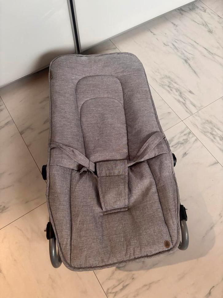 Grijze Wipstoel Topmark, Kinderen en Baby's, Wipstoeltjes, Gebruikt, Wipstoel, Topmark, Met gordel(s) of riempje(s), Ophalen