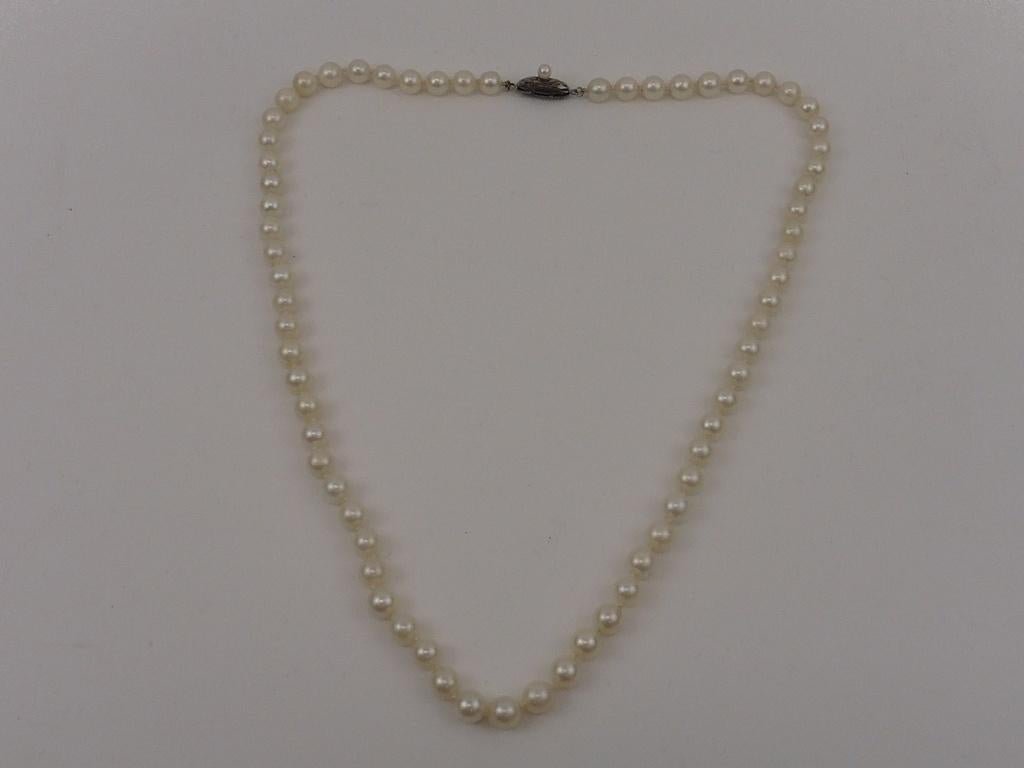 Parelcollier met zilveren slot                           D76, Sieraden, Tassen en Uiterlijk, Kettingen, Overige materialen, Gebruikt