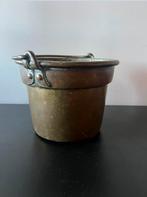 Antieke koperen emmer, Ophalen