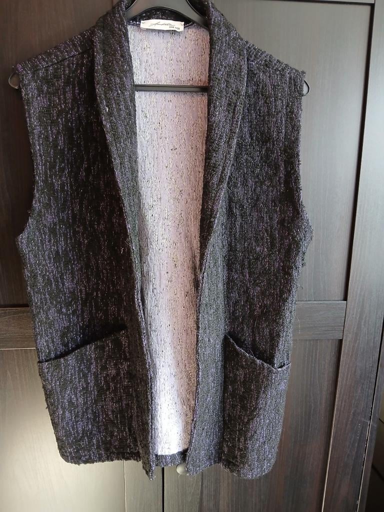 Ambika gilet, one size, zwart met paars, Kleding | Dames, Bodywarmers, Maat 38/40 (M), Zwart, Ophalen of Verzenden, Ambika