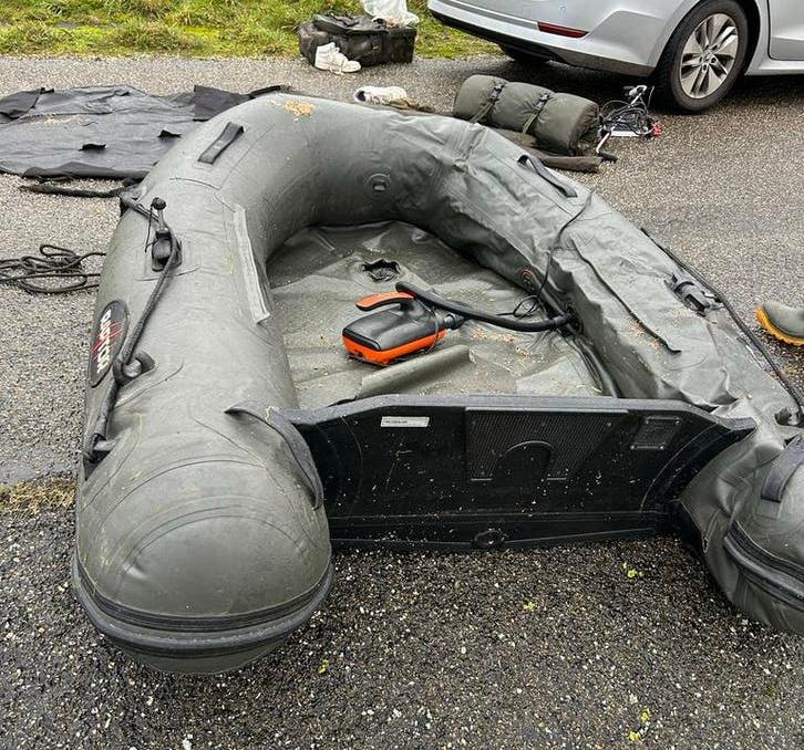 Raptor rubberboot 2m wide MET LEK, Watersport en Boten, Hengelsport | Karpervissen, Ophalen of Verzenden, Gebruikt, Overige typen
