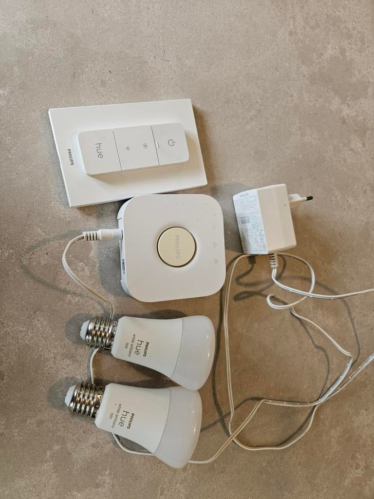 Philips Hue Bridge, Dimmer en 2 lampen, Ophalen of Verzenden