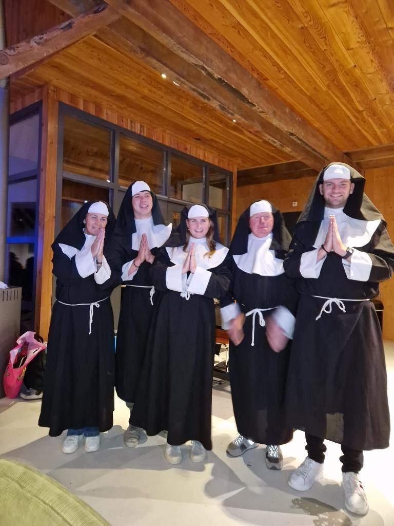 Sister Act, nonnen, pater, pastoor, paus, priester, paus, Ophalen of Verzenden, Gebruikt, Pak of Jurk