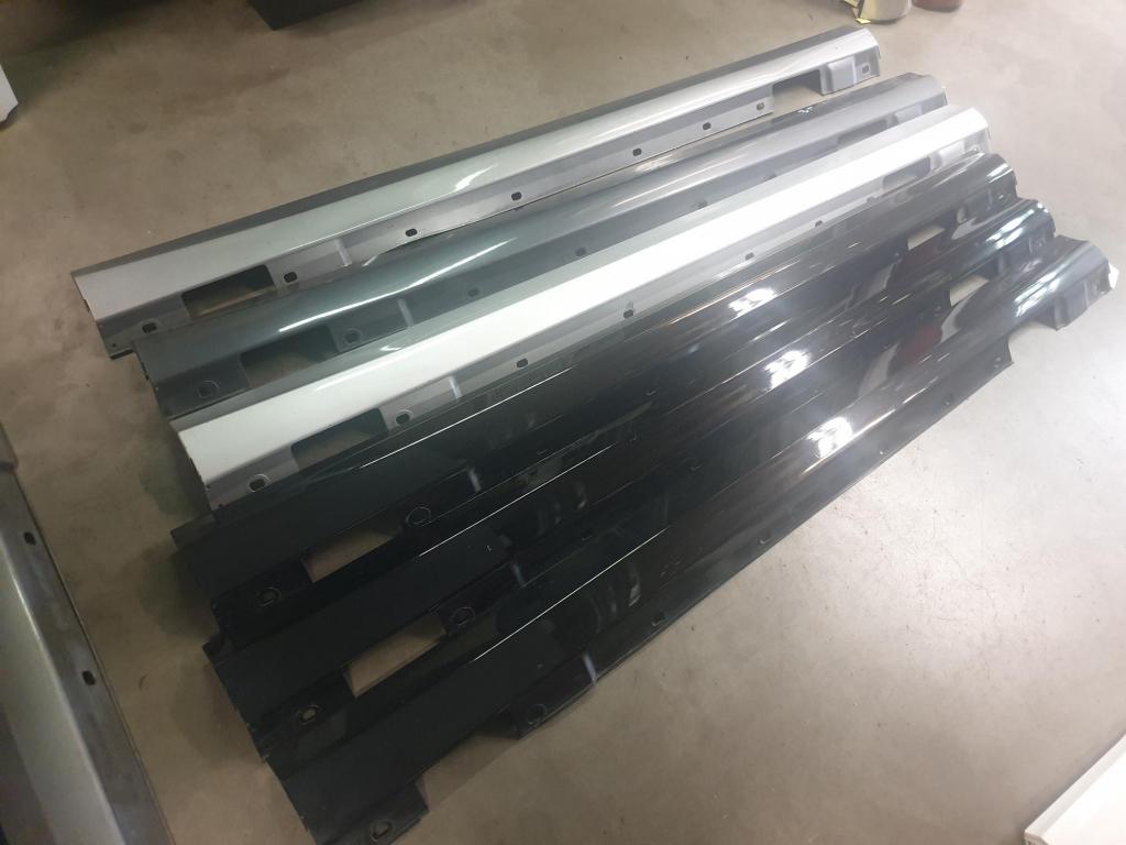 Rechter dorpels zijskirt W204 C-Klasse Avantgarde Elegance, Gebruikt, Mercedes-Benz, Rechts, Niet ingevuld