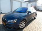 Audi A1 1.4 TFSI Attraction Pro Line JAAR GARANTIE OP VERSNE, Voorwielaandrijving, Euro 5, Stof, Zwart