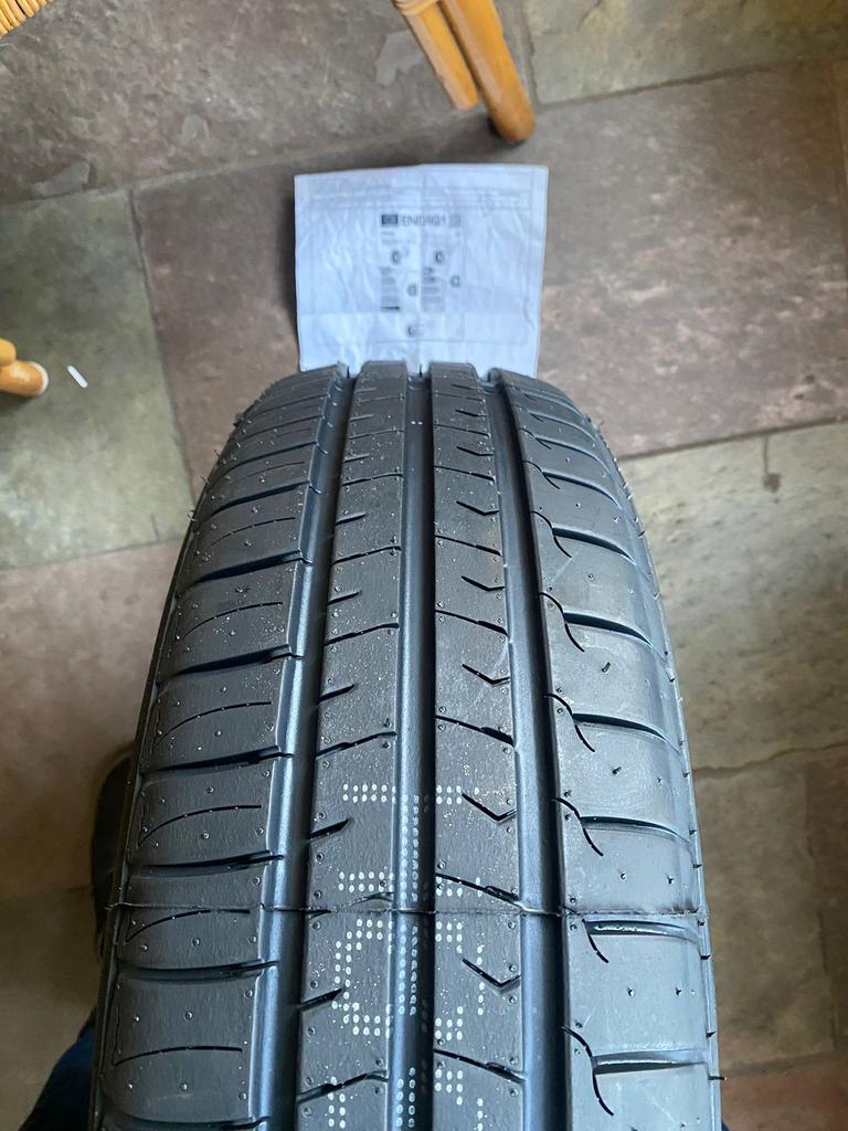 Nieuwe band 185/65R15, Ophalen, Nieuw