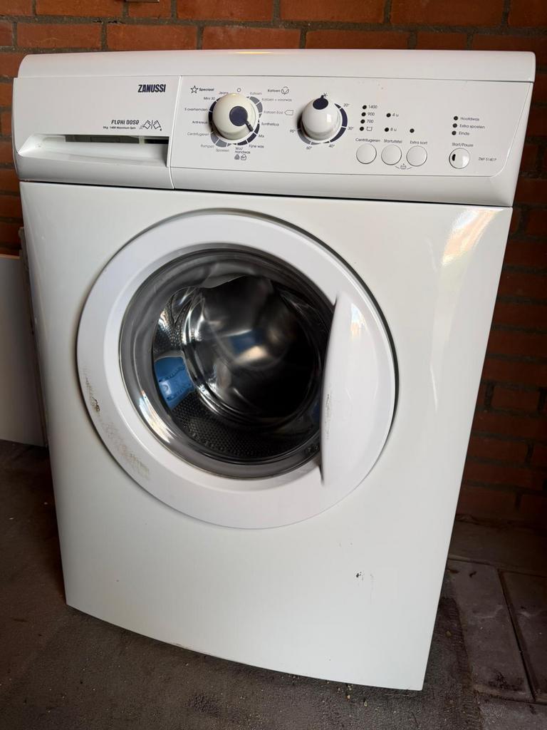 Zanussi wasmachein voor 70€, Witgoed en Apparatuur, Wasmachines, Ophalen of Verzenden, Zo goed als nieuw, 1200 tot 1600 toeren