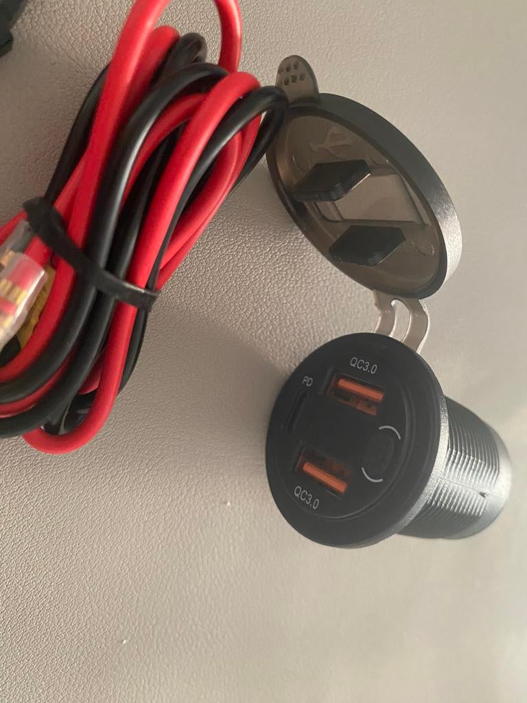 USB 3 poorten stroomafsluiting,compleet set voor installatie, Ophalen of Verzenden, Nieuw