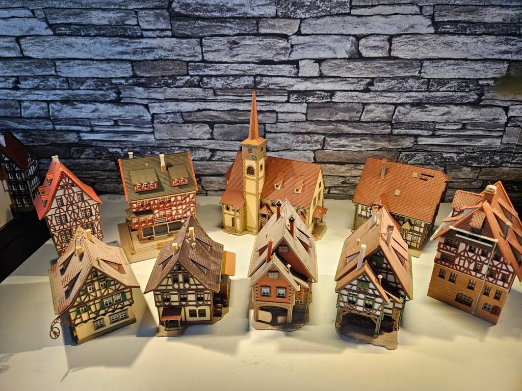 Vakwerkhuizen Duitse woningen N spoor modeltrein 1:160, Overige merken, Gebruikt, Gelijkstroom of Wisselstroom, Brug, Tunnel of Gebouw