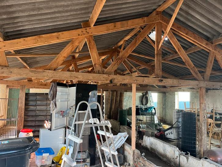 Houten spanten te koop 5 stuks., Doe-het-zelf en Verbouw, Hout en Planken, Gebruikt, Balk, Vuren, 300 cm of meer, 50 mm of meer