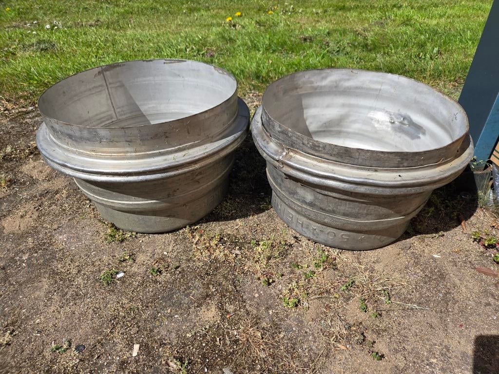 2 plantenbakken gemaakt van Heineken fust, Ophalen of Verzenden, Rond, Metaal