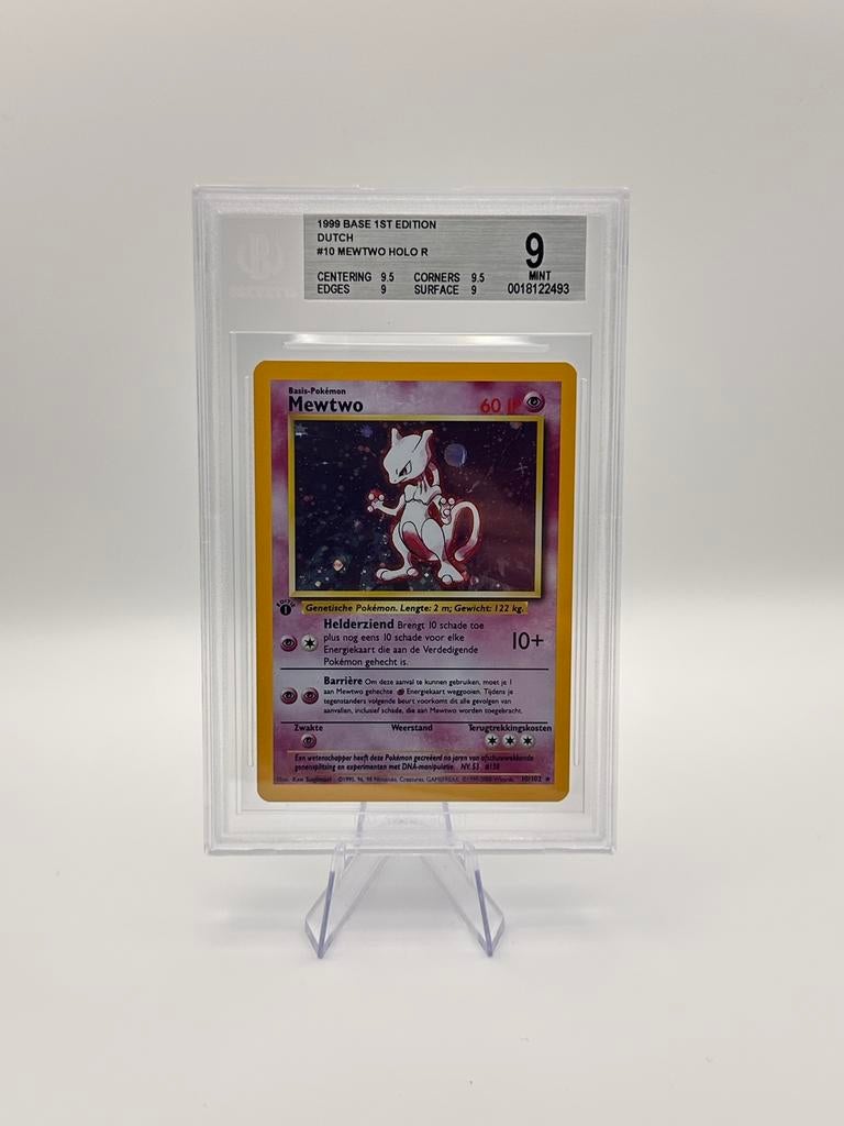 1999 Pokemon Dutch Base Set 1st Edition Holo Mewtwo 10 BGS 9, Ophalen, Zo goed als nieuw