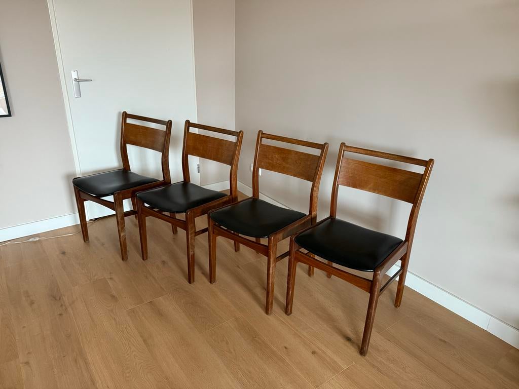 Deense vintage design houten stoelen met skai leer, Ophalen