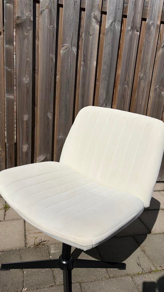 Beige Fluweel Bureaustoel - zo goed als nieuw, Ophalen, Zo goed als nieuw, Beige, Bureaustoel