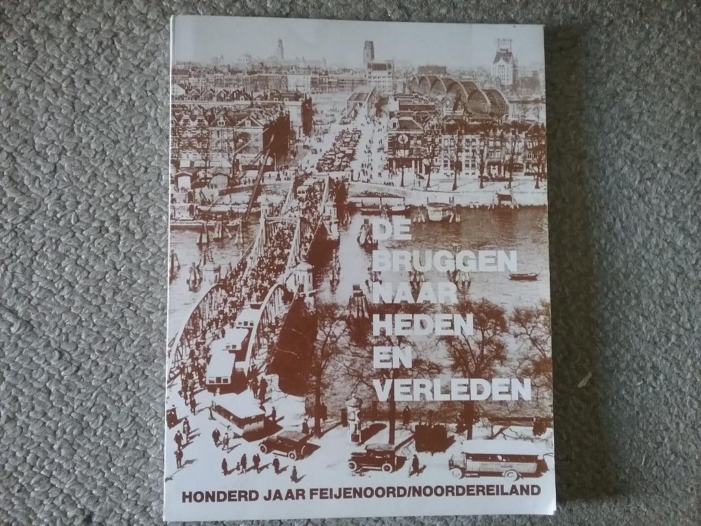 100 jaar Feijenoord/ Noordereiland (1984; Rotterdam), Ophalen of Verzenden, Gelezen
