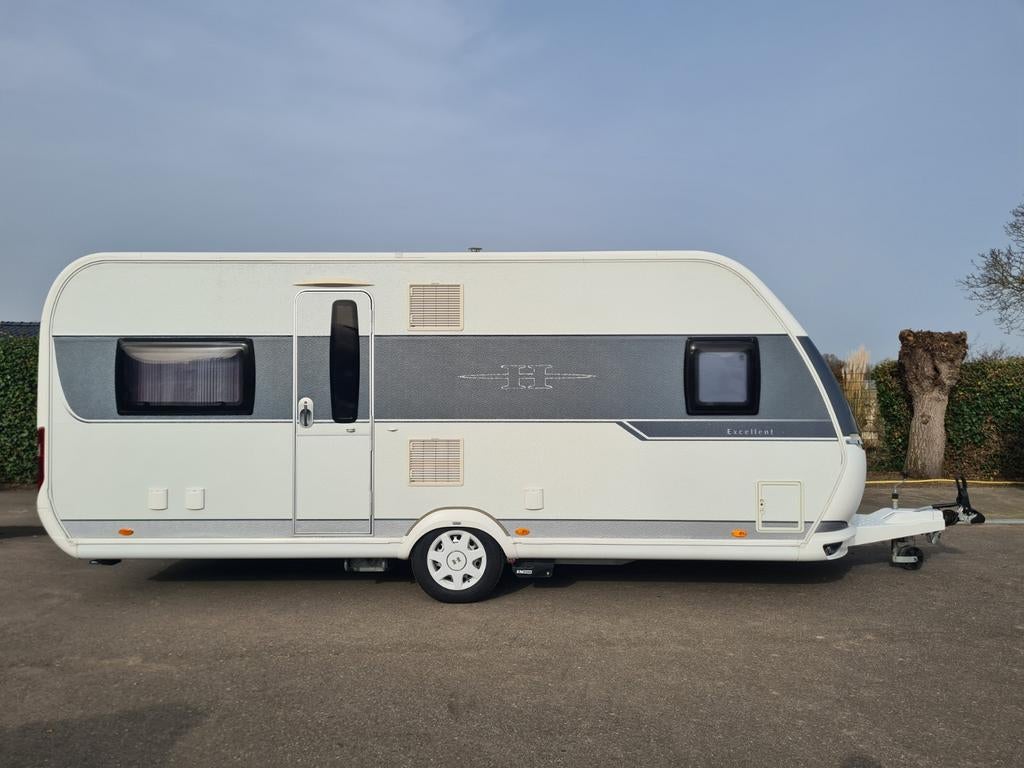 Hobby Excellent 540 UFE (incl. stallingsmogelijkheid), Schokbreker, Rondzit, Hobby, Frans bed