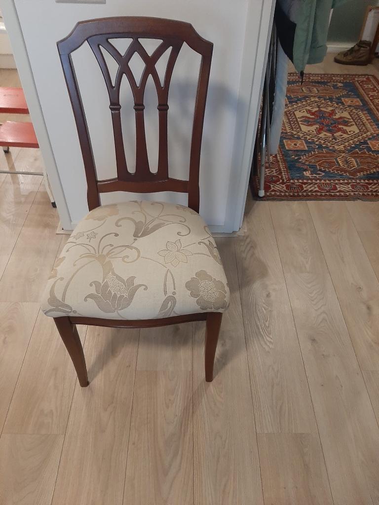 Eetkamer stoelen zgan 4 stuks, Huis en Inrichting, Stoelen, Ophalen, Bruin, Klassiek, Zo goed als nieuw