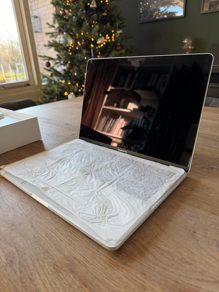 Macbook Pro 2017 128 gb zilver, Computers en Software, Apple Macbooks, Gebruikt, 2 tot 3 Ghz, Qwerty, 8 GB
