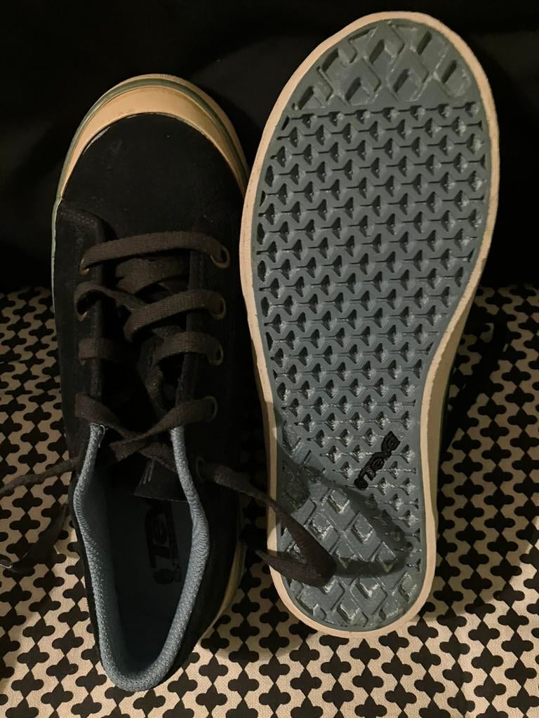 Gymschoenen maat 37, Ophalen, Zo goed als nieuw, Jongen of Meisje, Sportschoenen