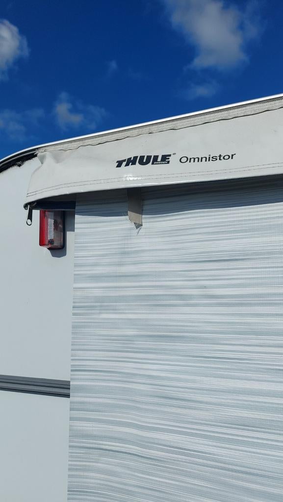 THULE OMNISTOR1200 3,50 m ZAKLUIFEL met accessoires, Ophalen