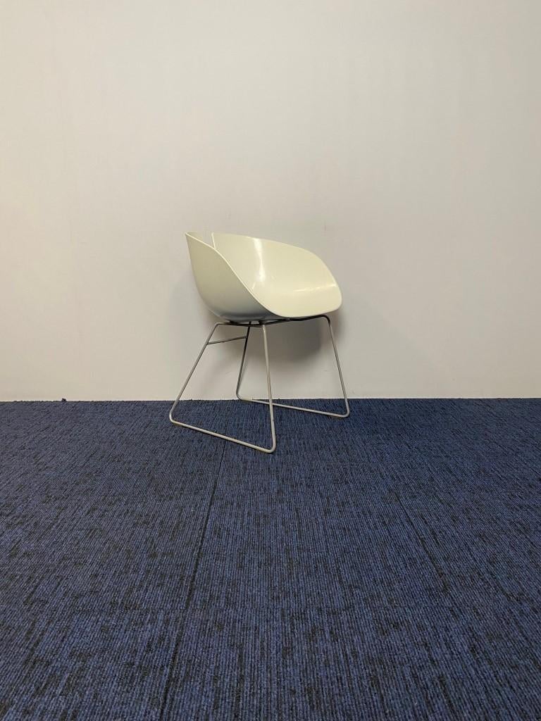 3 x Design vergaderstoel Moroso Fjord, wit, alu onderstel, Ophalen, Gebruikt, Drie, Wit