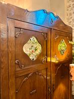 Antieke houten legkast met geslepen spiegeltjes, opbergkast, Ophalen, Gebruikt, Hoofdstraat 15 de steeg, Info@ilfienile.nl