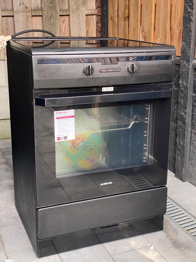 Inventum inductie kookplaat met oven - Zo goed als nieuw, Witgoed en Apparatuur, Kookplaten, Zo goed als nieuw, Inductie, Vrijstaand