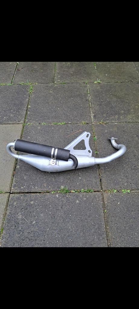 Uitlaat, Ophalen, Uitlaat