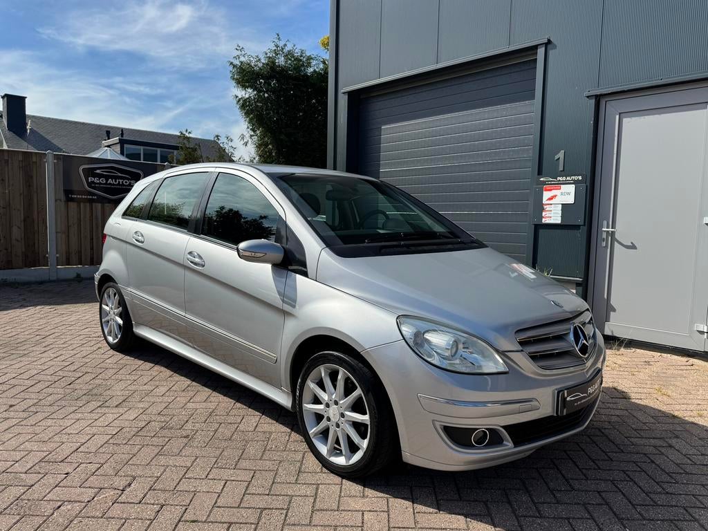 Mercedes-Benz B-Klasse 2.0 B200 5DRS 2008 Grijs, Auto's, Euro 5, 136 pk, Zwart, 4 cilinders