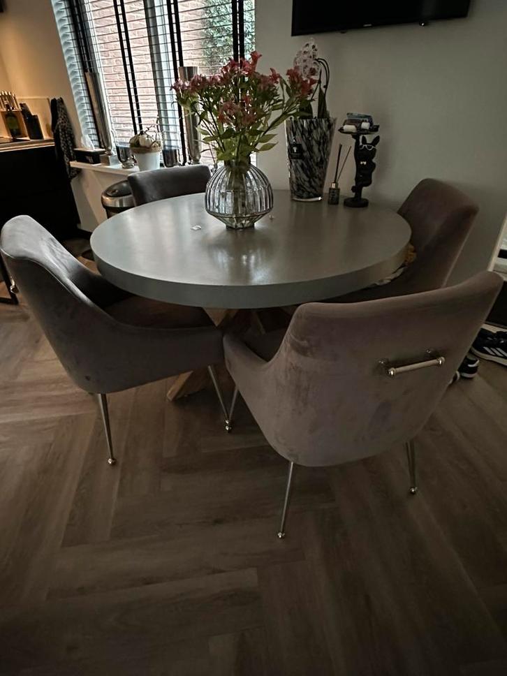 4x luxe suede stoelen (Rotterdam), Huis en Inrichting, Stoelen, Zo goed als nieuw, Vier, Ophalen