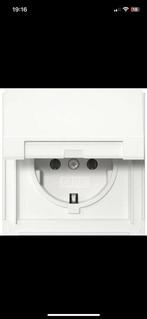Gira  wcd TX44 wit 445466, Doe-het-zelf en Verbouw, Elektra en Kabels, Ophalen of Verzenden, Nieuw, Stopcontact