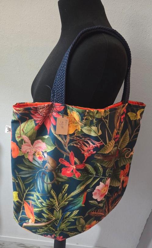 ruime tas, Sieraden, Tassen en Uiterlijk, Tassen | Schoudertassen, Nieuw, Ophalen of Verzenden
