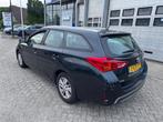 Toyota Auris Touring Sports 1.8 Hybrid Aspiration Camera,2e, Origineel Nederlands, Volledig hybride, 5 stoelen, Voorwielaandrijving