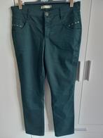 Zeer leuke groene broek van dreamstar 40, Kleding | Dames, Broeken en Pantalons, Maat 38/40 (M), Ophalen of Verzenden, Zo goed als nieuw