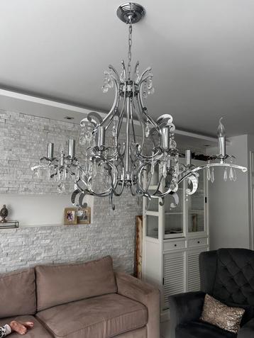 Mooie kroonluchter 100cm(breed) en 75cm (hoog) beschikbaar voor biedingen