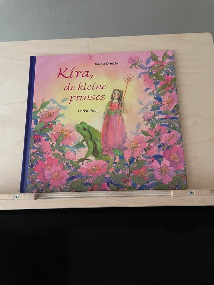 Kira, de kleine prinses, Boeken, Prentenboeken en Plaatjesalbums, Zo goed als nieuw, Ophalen of Verzenden
