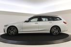 BMW 3 Serie Touring 330e M-Sportpakket / Panoramadak / Sport, Auto's, BMW, Te koop, Geïmporteerd, Gebruikt, 750 kg