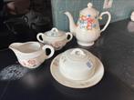 Thee set en botervloot, Antiek en Kunst, Antiek | Servies compleet, Ophalen