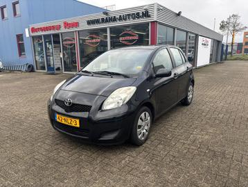 Toyota Yaris 1.3 VVTi Comfort beschikbaar voor biedingen