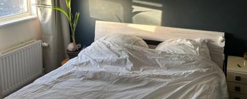Bedframe 160 x 200