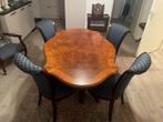 Klassieke Eetkamertafel notenhout met 4 Bijpassende Stoelen, Ophalen
