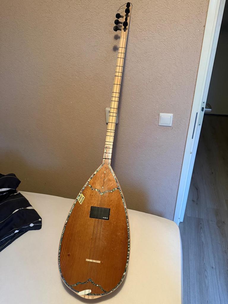 Sahane Sazi uzun sap / lange hals., Muziek en Instrumenten, Snaarinstrumenten | Overige, Ophalen of Verzenden, Zo goed als nieuw