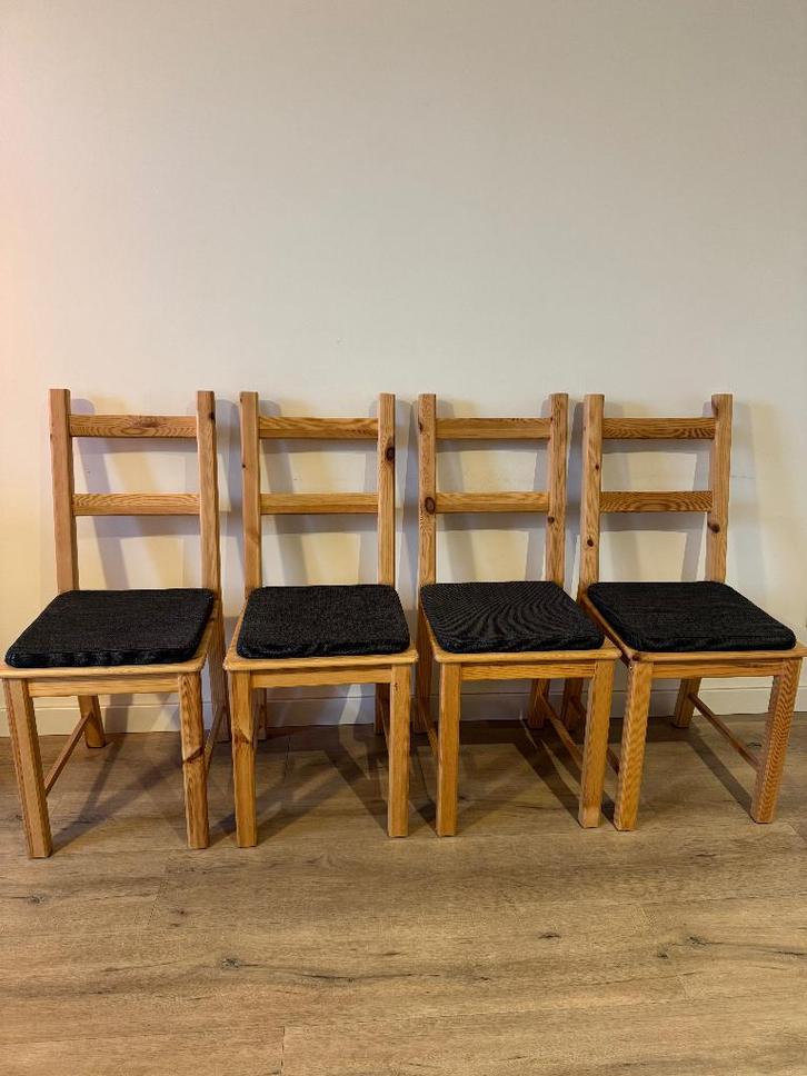 4 chairs IKEA Ivar, Huis en Inrichting, Kasten | Stellingkasten, Zo goed als nieuw, Ophalen