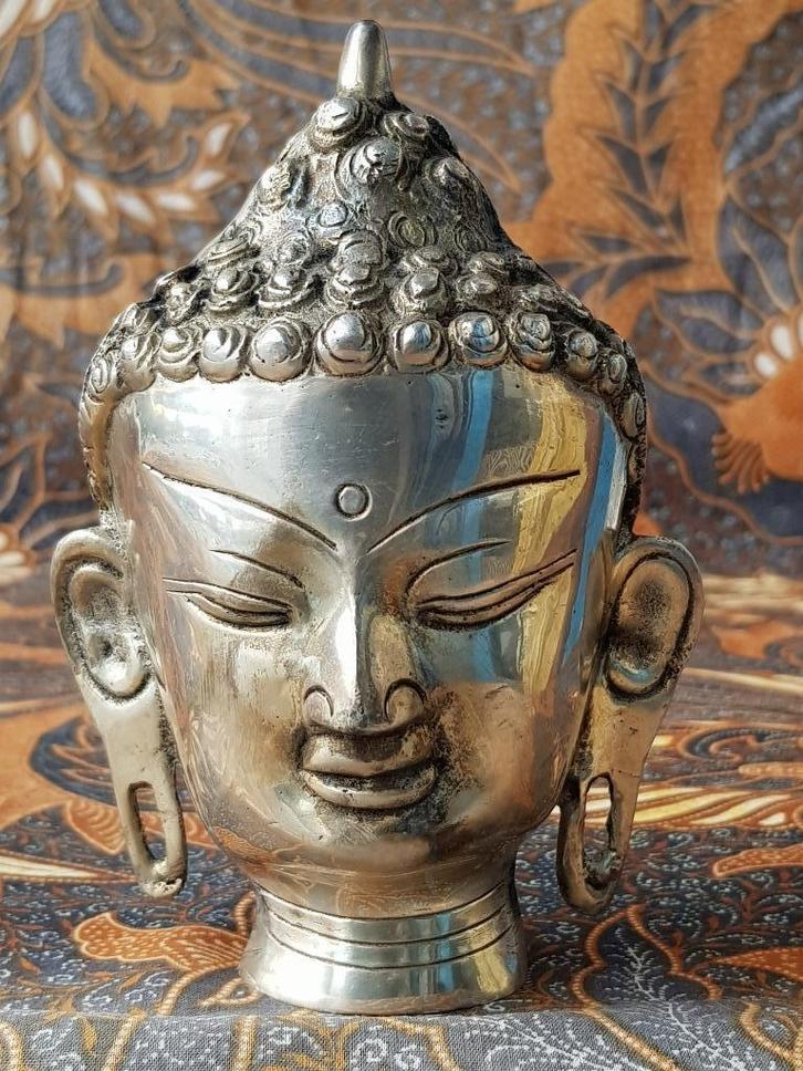 Mooi zwaar oud Oosters hoofd van Boeddha van brons 13,6 cm., Antiek en Kunst, Kunst | Niet-Westerse kunst, Ophalen of Verzenden