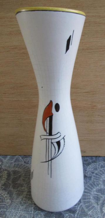 antiek vaas - Flora Gouda Holland Como 1474 beschikbaar voor biedingen