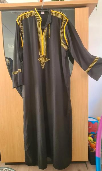 zwarte heren kaftan mt XL - nieuw  beschikbaar voor biedingen